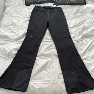 Flared ski snowboard pants
